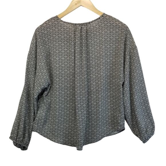 Banana Republic Blouse Small Split V Neck Button Popover Baby Doll - Picture 2 of 9